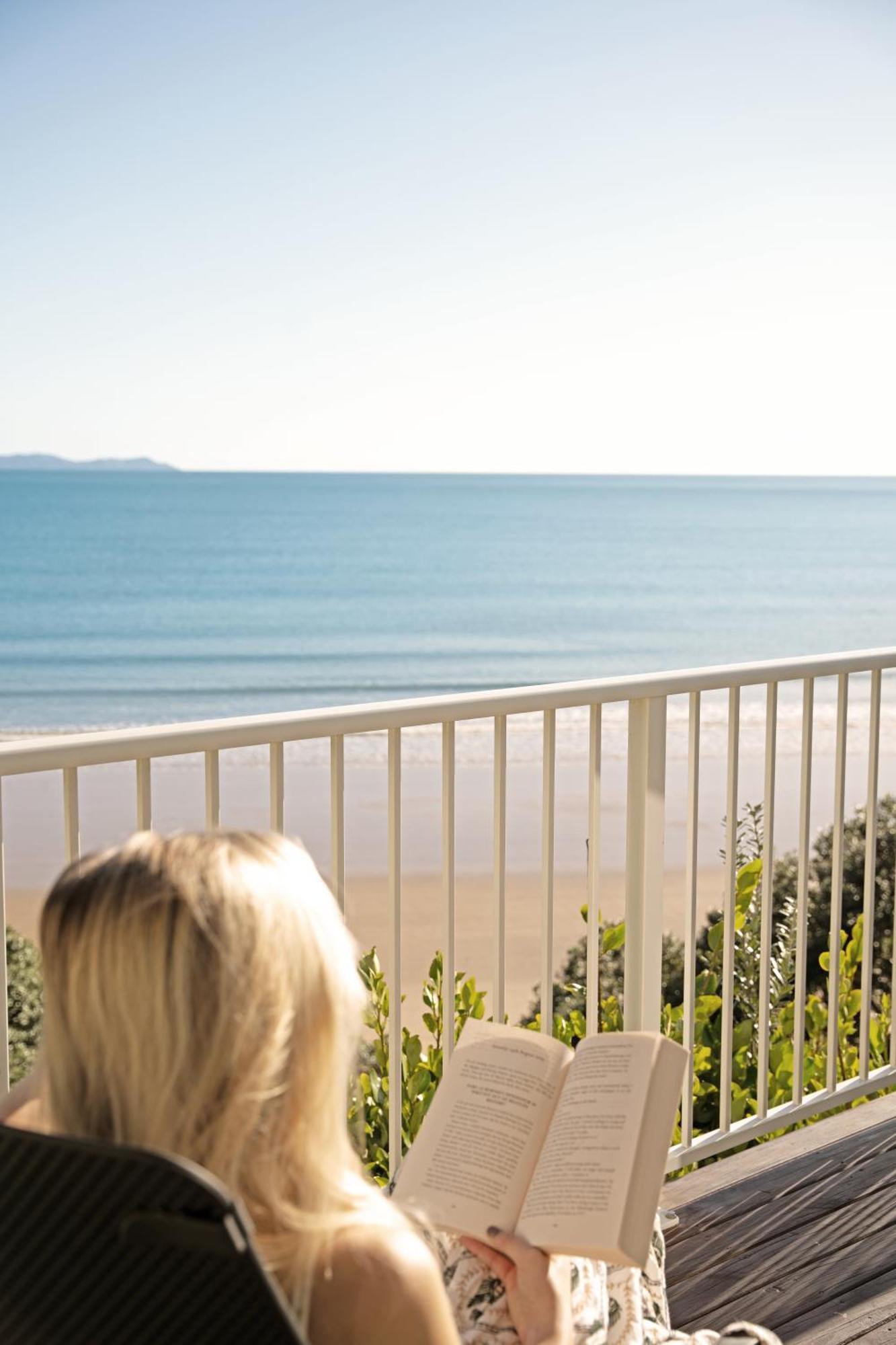 Sunlit Bay Villas Coopers Beach Exteriör bild